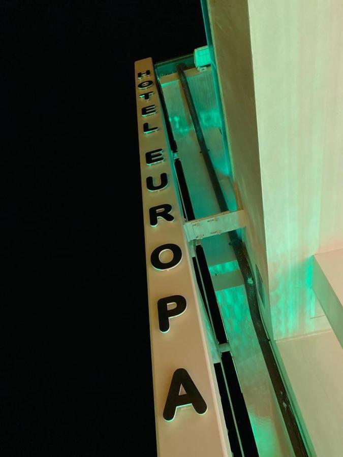 Europa Hotel 瓦斯托 外观 照片