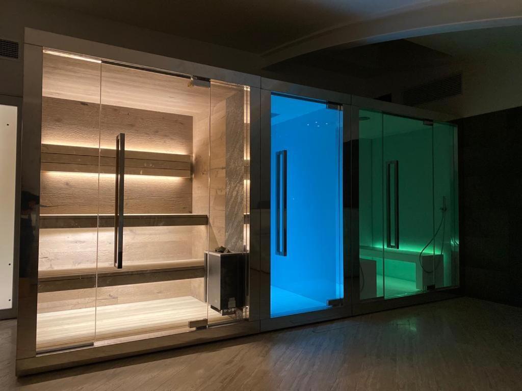 Europa Hotel 瓦斯托 外观 照片
